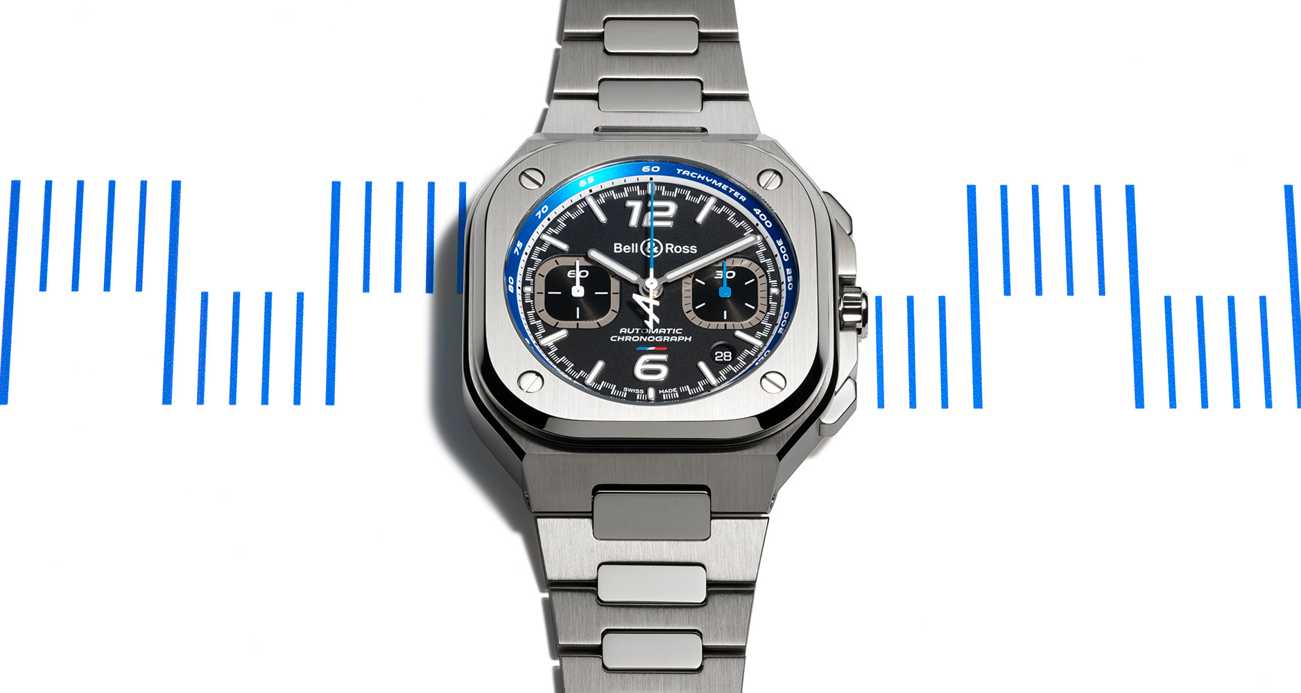 The dial of the Bell & Ross BR 05 A523 features strong dynamic designs with a black dial, bright blue rehaut and blue accents on the watch.